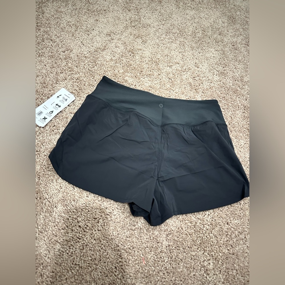 NWT Women's Black Athletic Shorts (SIZE: Small) - Picture 8 of 13